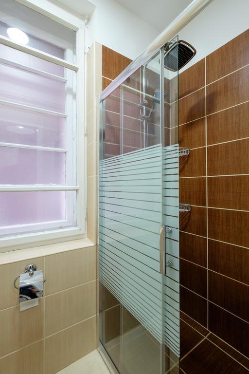 M&M Downtown Apartment Belgrado Esterno foto